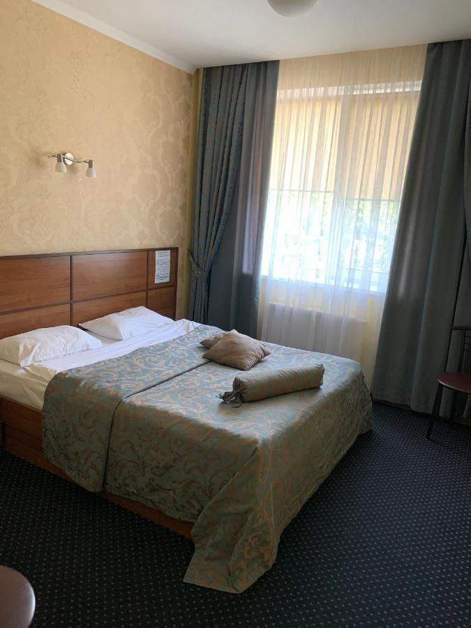 Hotel Dobrodiy Winnyzja Exterior foto